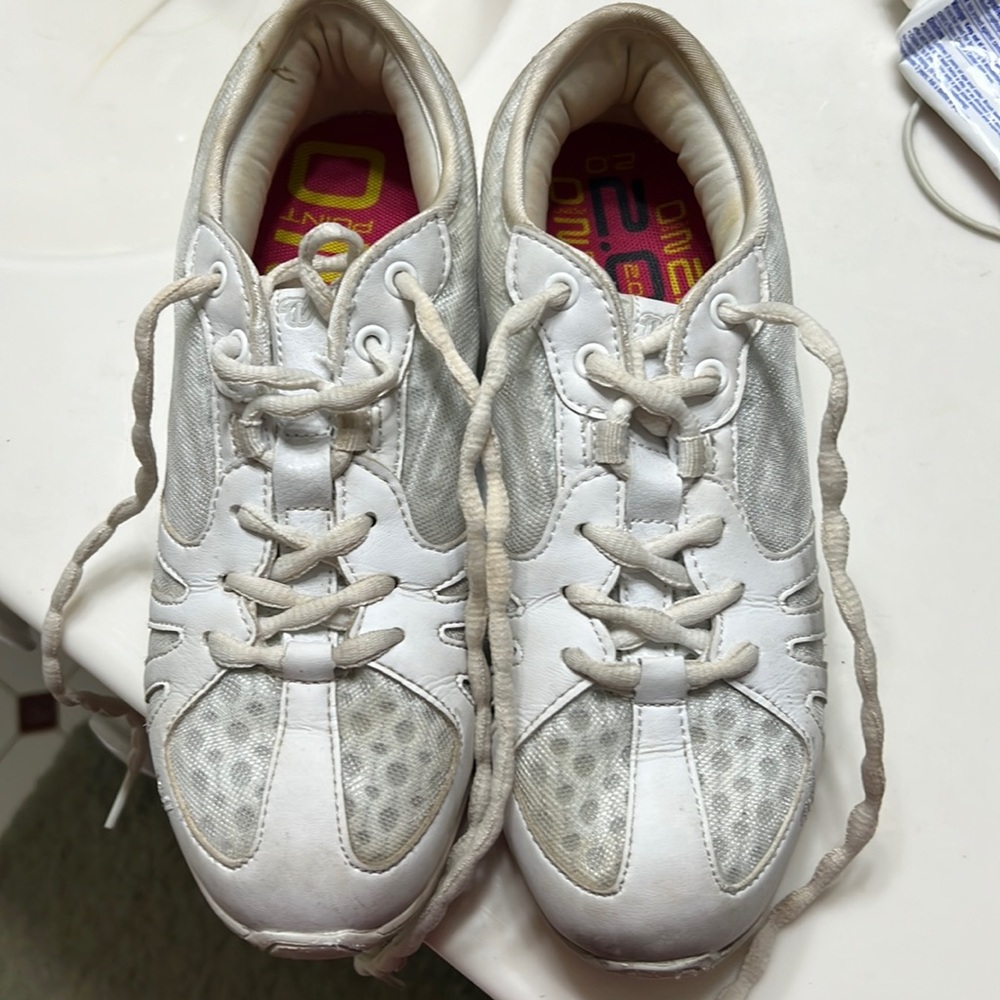 Varsity cheer sneaker.
